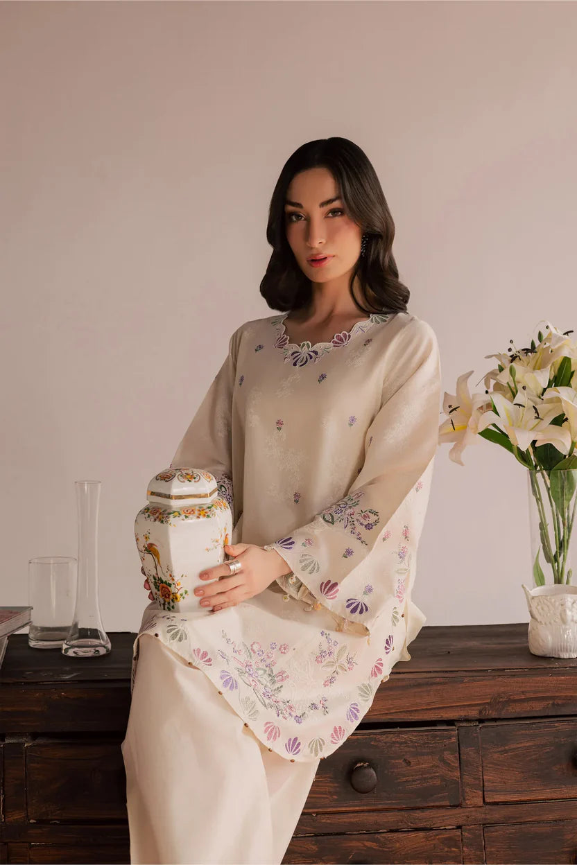 2PC-Vanilla Bloom Embroidered